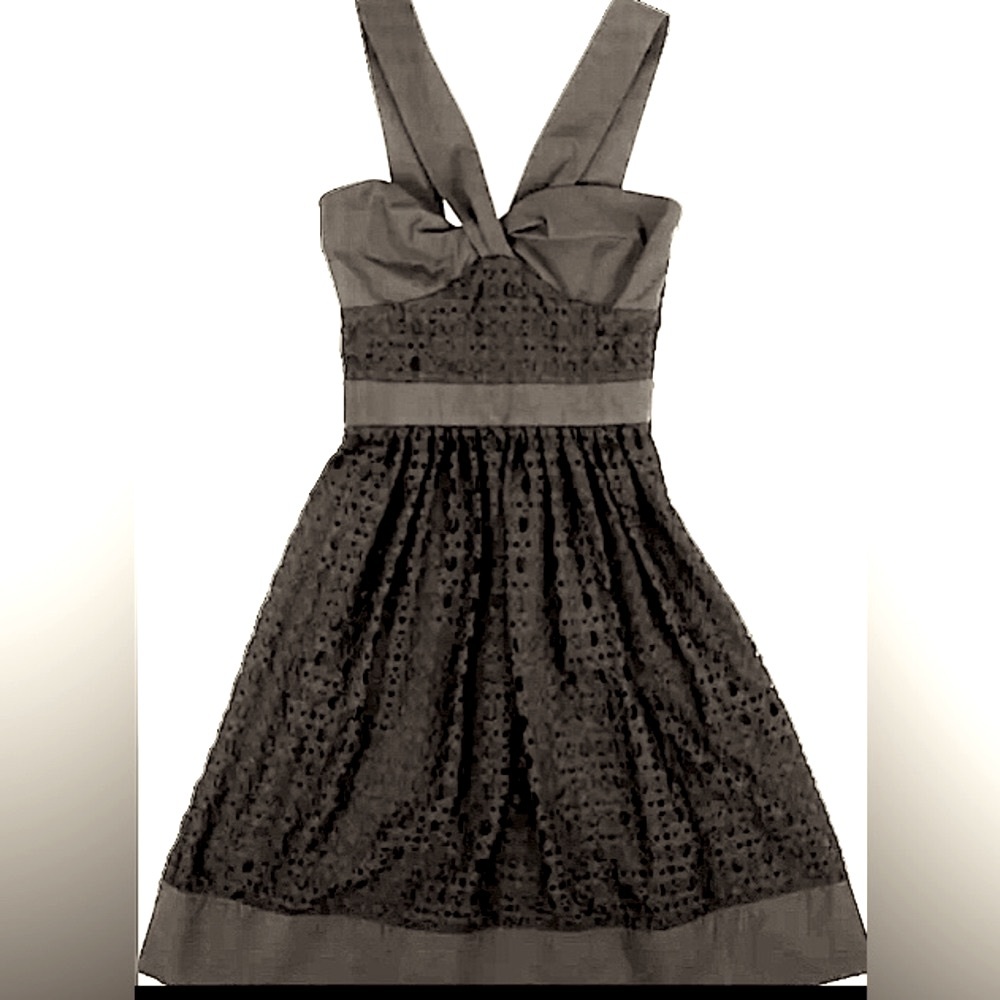 Size 8 Black Eyelet/Lace Strap Dress EU Size 38 (US Size 8) by BOUTIQUE MOSCHINO - Picture 2 of 6
